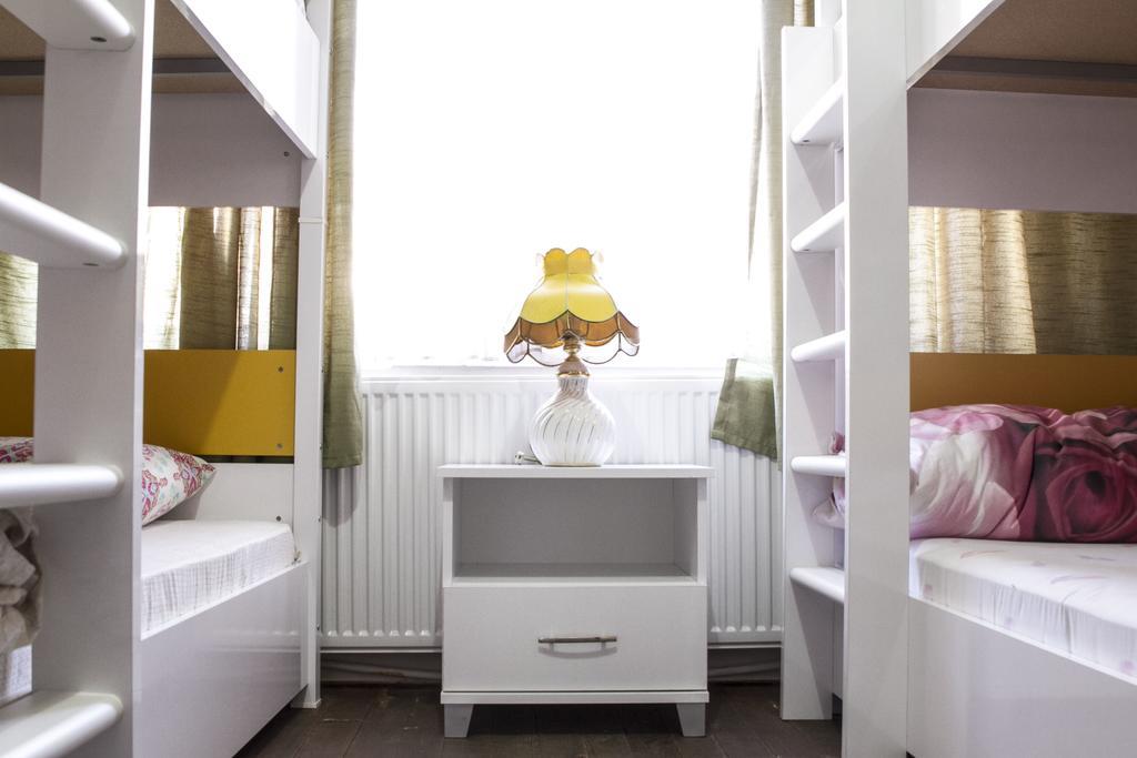 Limon Hostel Одрин Стая снимка