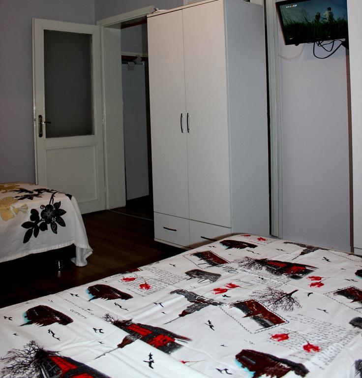 Limon Hostel Одрин Екстериор снимка